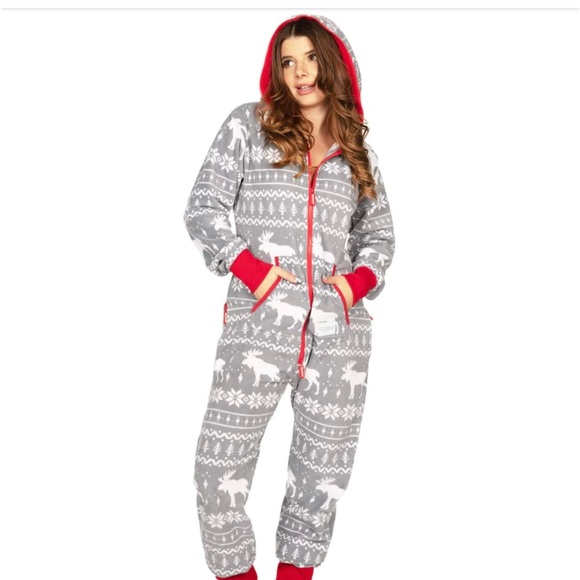 Tipsy Elves Women’s Grey Moose Jumpsuit size Small - Picture 2 of 16